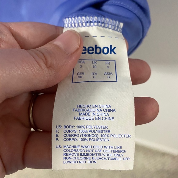 Reebok Women’s Blue Workout T-Shirt SMALL - Picture 4 of 5